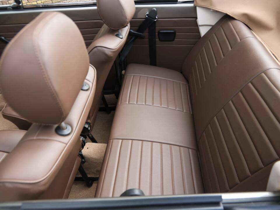 Image 48/50 of Volkswagen Beetle 1303 (1979)