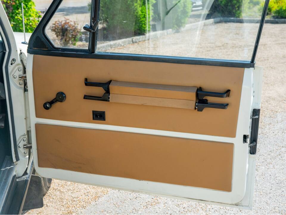 Immagine 14/41 di Land Rover Range Rover Classic 3.5 (1971)