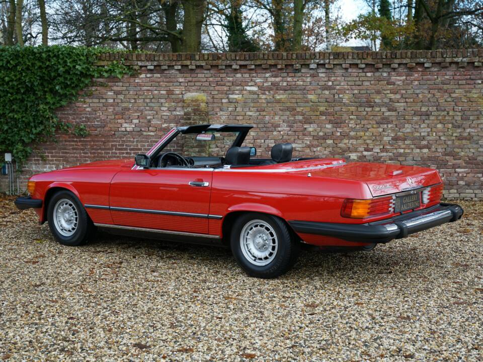 Bild 15/50 von Mercedes-Benz 500 SL (1983)