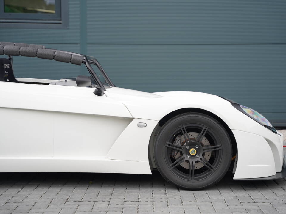 Image 24/50 of Lotus 2-Eleven GT4 (2009)