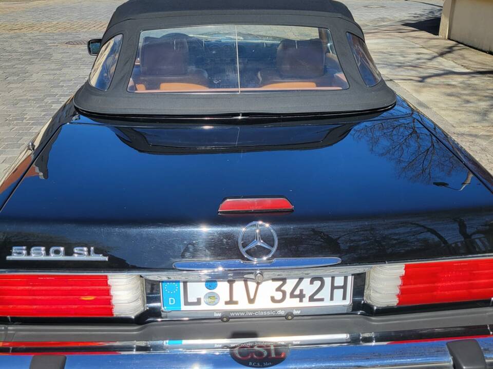 Image 3/8 of Mercedes-Benz 560 SL (1988)
