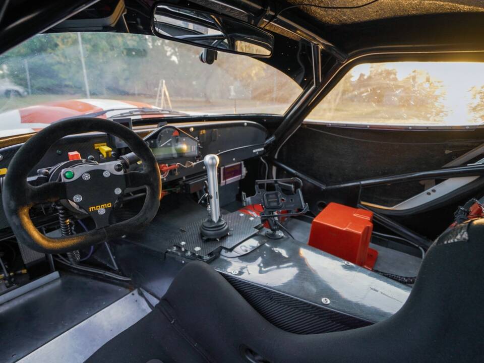 Image 9/17 of Marcos Mantis Challenge (1999)