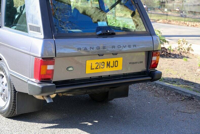 Image 14/50 of Land Rover Range Rover Vogue LSE (1994)