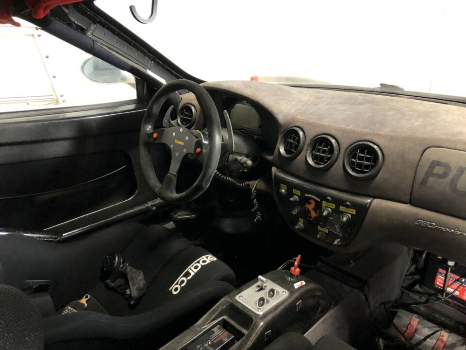 Afbeelding 14/22 van Ferrari F 360 Challenge (2002)