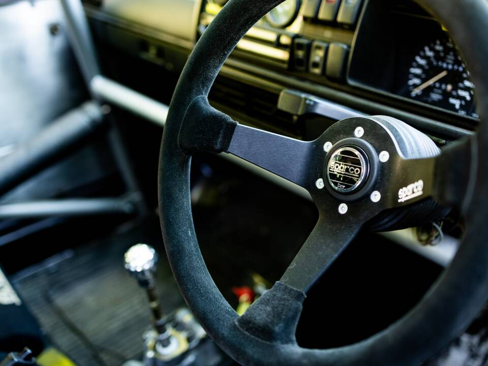 Bild 47/50 von Volkswagen Golf II GTi 1.8 (1991)