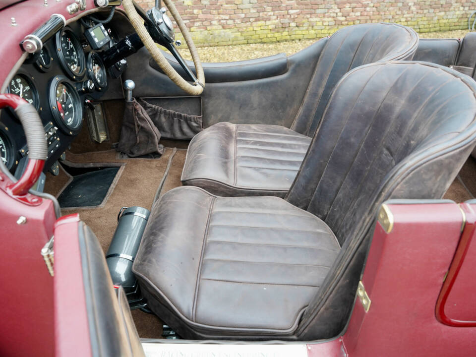 Bild 45/50 von Bentley Speed Eight (1947)