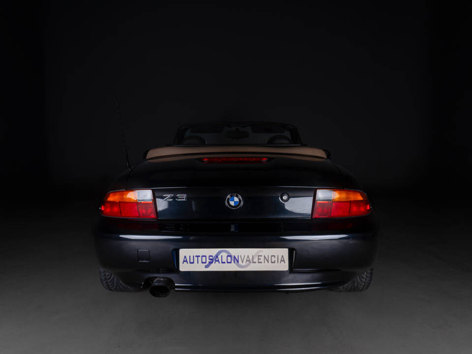 Image 33/39 of BMW Z3 1.9 (1996)