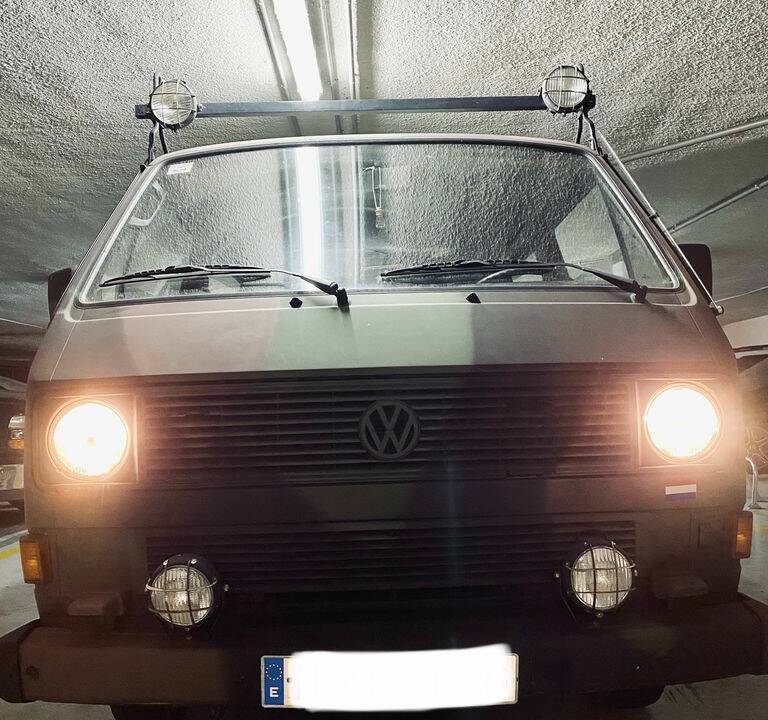 Bild 3/6 von Volkswagen T3 Caravelle 2.1 (1989)