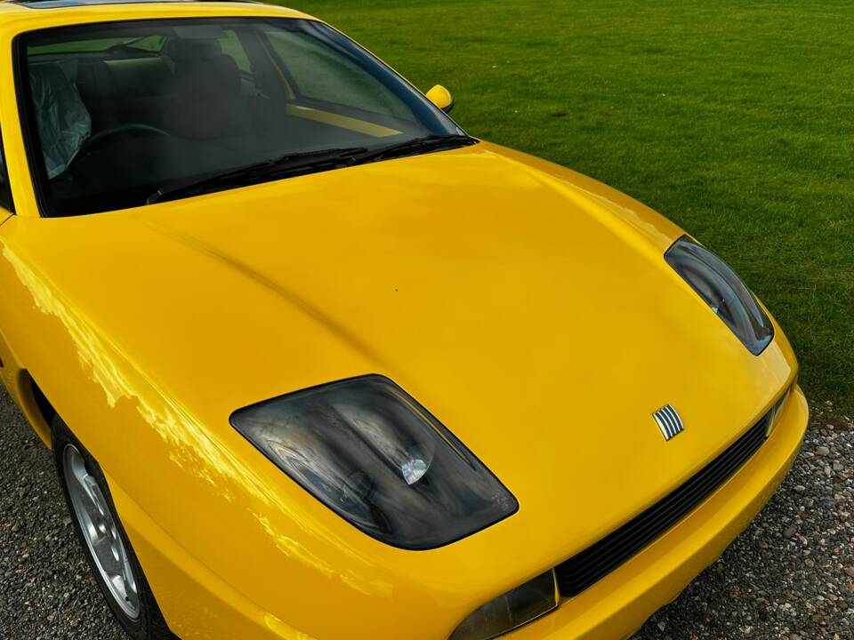 Image 28/54 de FIAT Coupé 2.0 16V Turbo (1994)