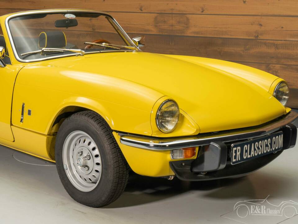 Image 4/8 of Triumph Spitfire 1500 (1975)