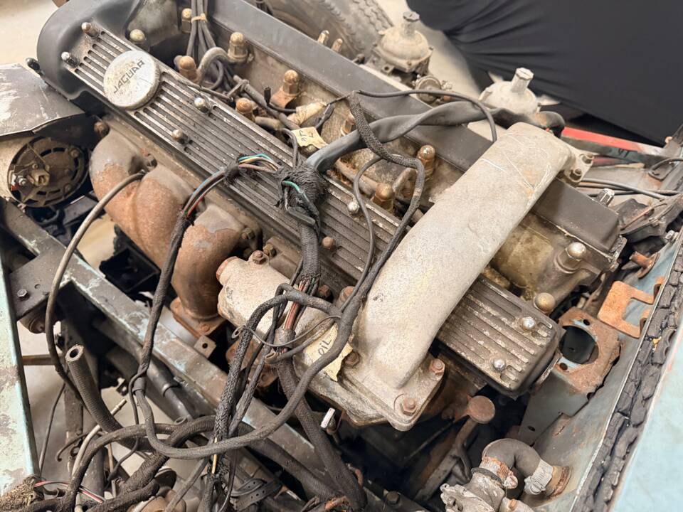 Image 39/53 de Jaguar Type E 4.2 (1967)