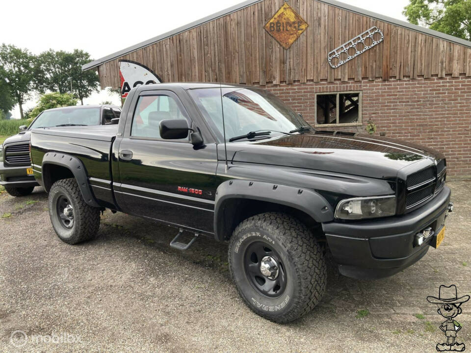Image 5/47 of Dodge Ram 1500 (1994)