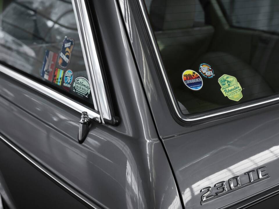 Immagine 49/49 di Mercedes-Benz 230 TE (1981)