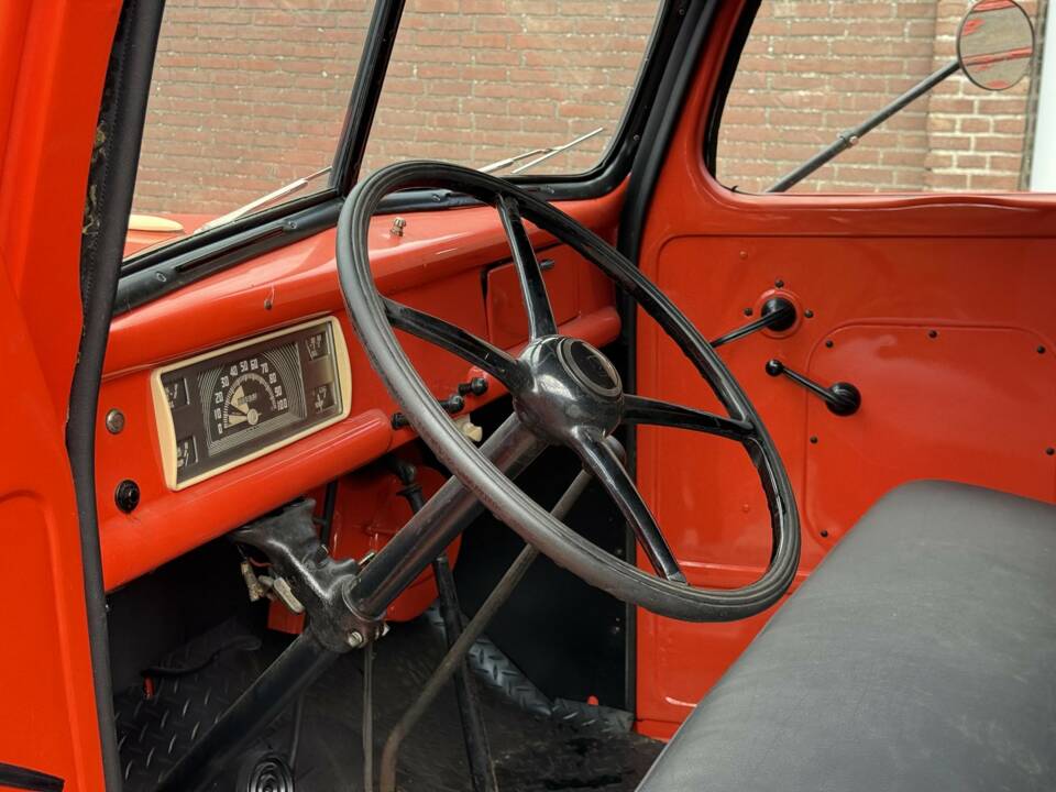 Immagine 13/20 di Ford F3 Conventional (1947)