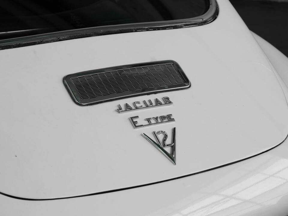 Bild 39/40 von Jaguar E-Type V12 (1972)