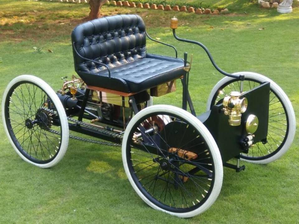 Image 1/8 de Ford Quadricycle (1896)
