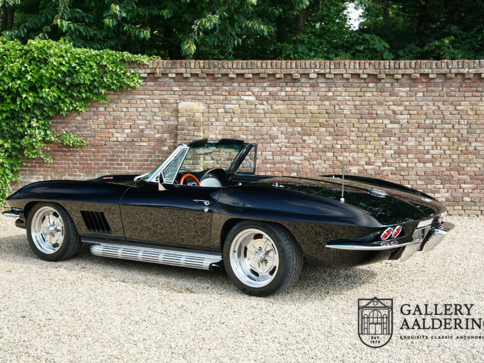 Immagine 38/50 di Chevrolet Corvette Sting Ray Convertible (1964)