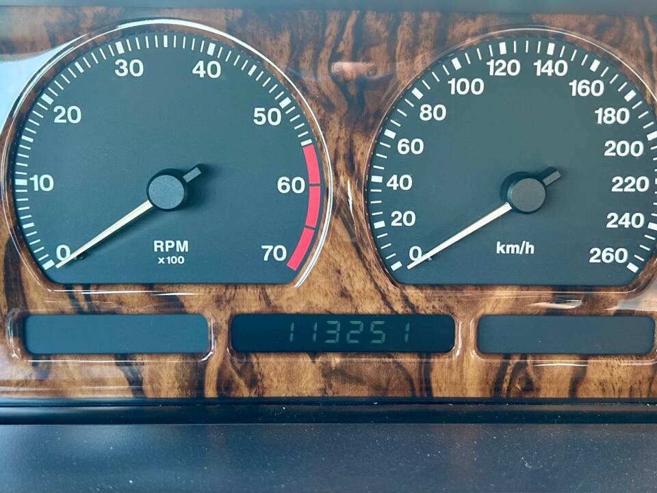 Bild 9/29 von Jaguar XJ 40 3.2 (1994)