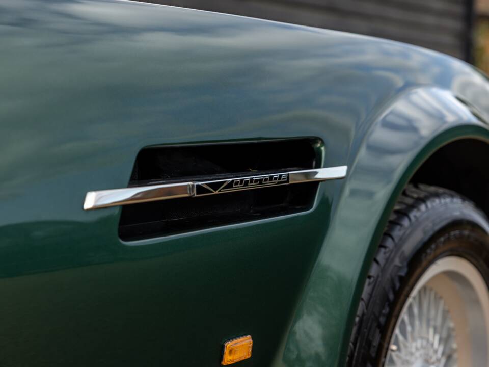 Bild 61/92 von Aston Martin V8 Volante X-Pack (1989)