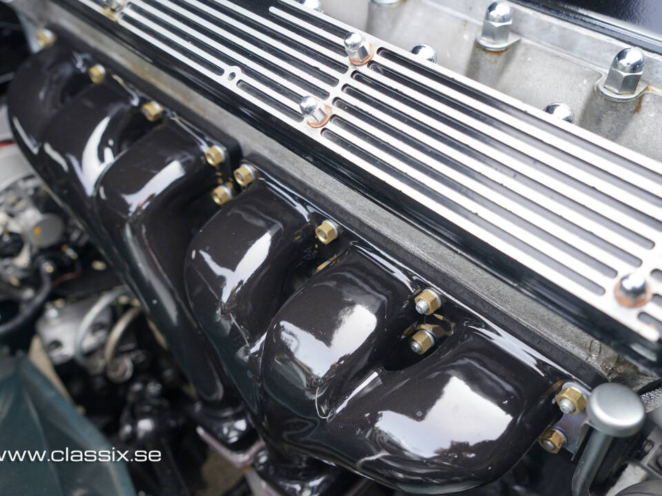 Immagine 13/30 di Jaguar 420 G (1970)