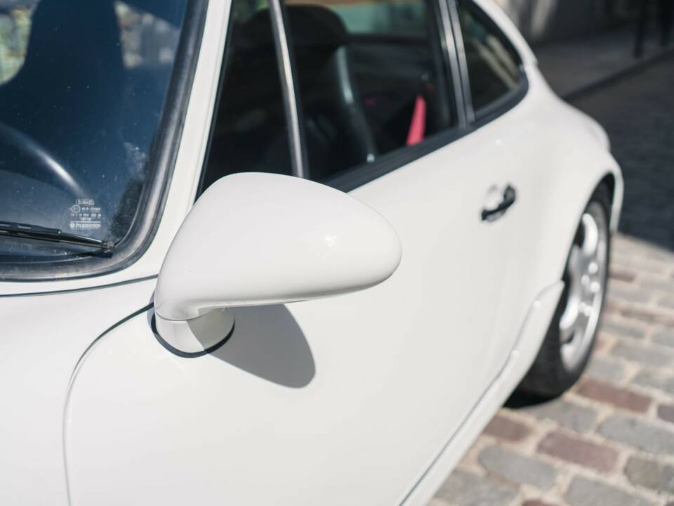 Bild 21/90 von Porsche 911 Carrera RS (1992)