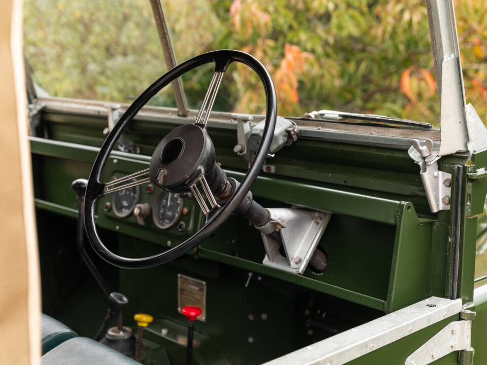 Image 34/50 de Land Rover 88 (1956)