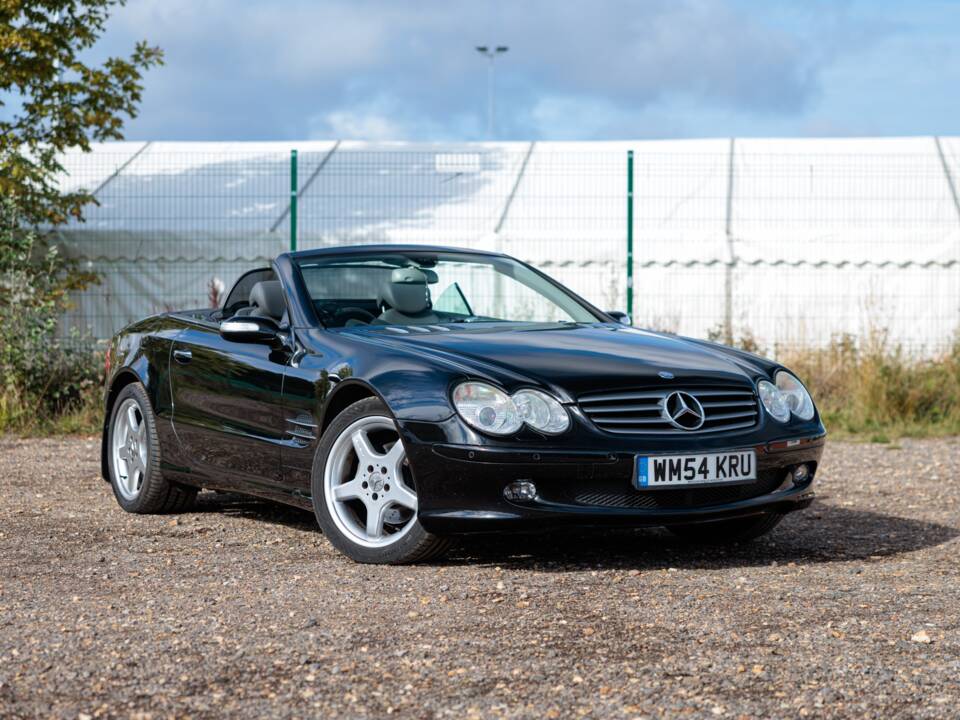 Image 45/50 of Mercedes-Benz SL 350 (2004)