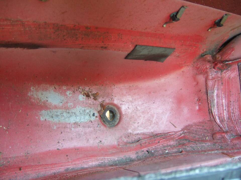 Image 6/30 of Volvo 240 Kombi (1988)