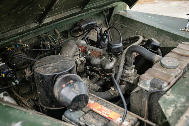 Image 22/40 of Land Rover 107 (1954)