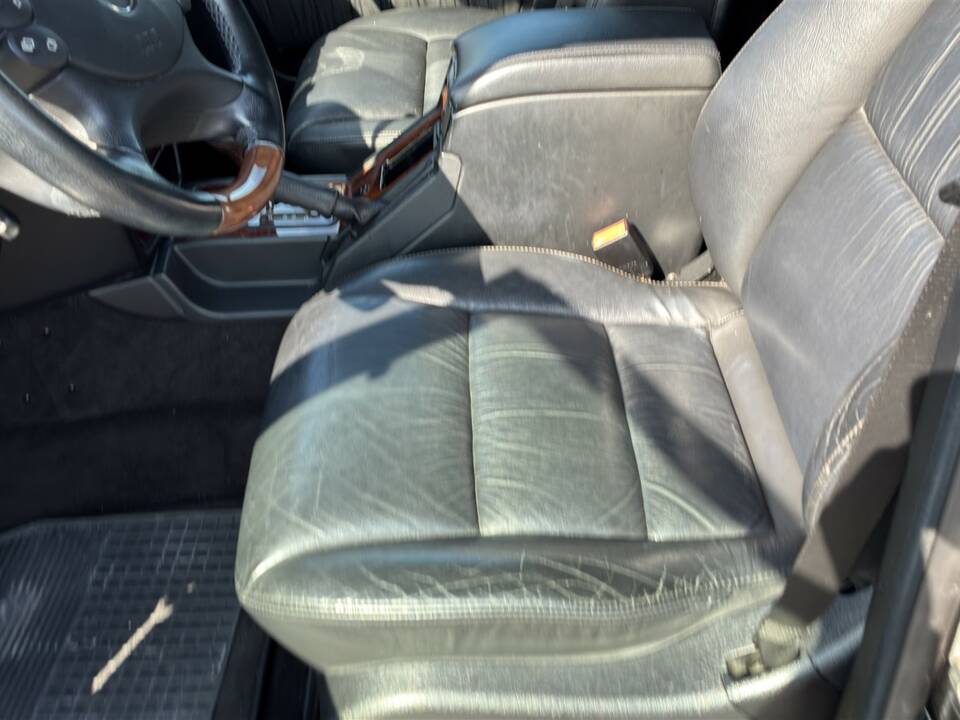 Bild 19/63 von Mercedes-Benz G 500 (lang) (2009)