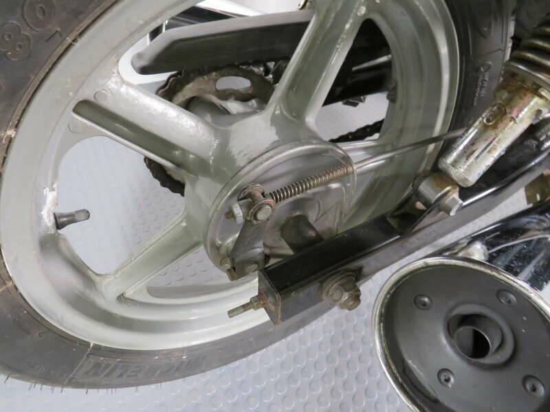 Immagine 33/40 di Honda CB 250 (1997)