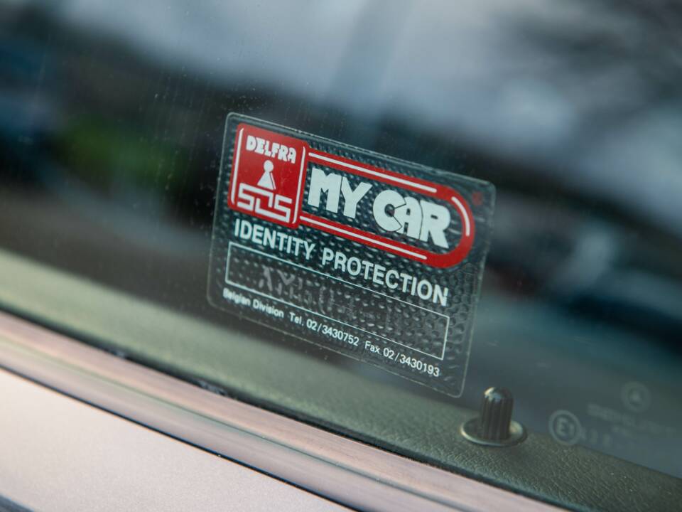 Bild 15/32 von Mercedes-Benz 190 E 2.5-16V (1992)