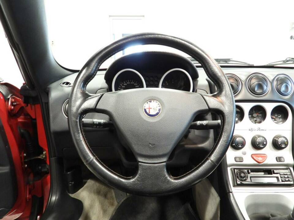 Immagine 4/10 di Alfa Romeo Spider 2.0 Twin Spark 16V (2001)