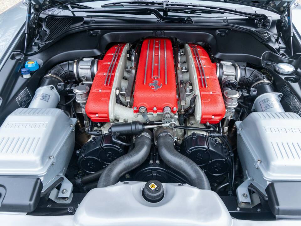 Bild 29/50 von Ferrari 612 Scaglietti (2005)