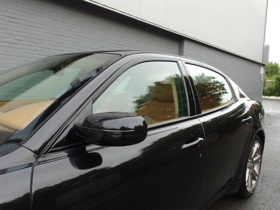 Imagen 25/92 de Maserati Quattroporte 4.2 (2008)