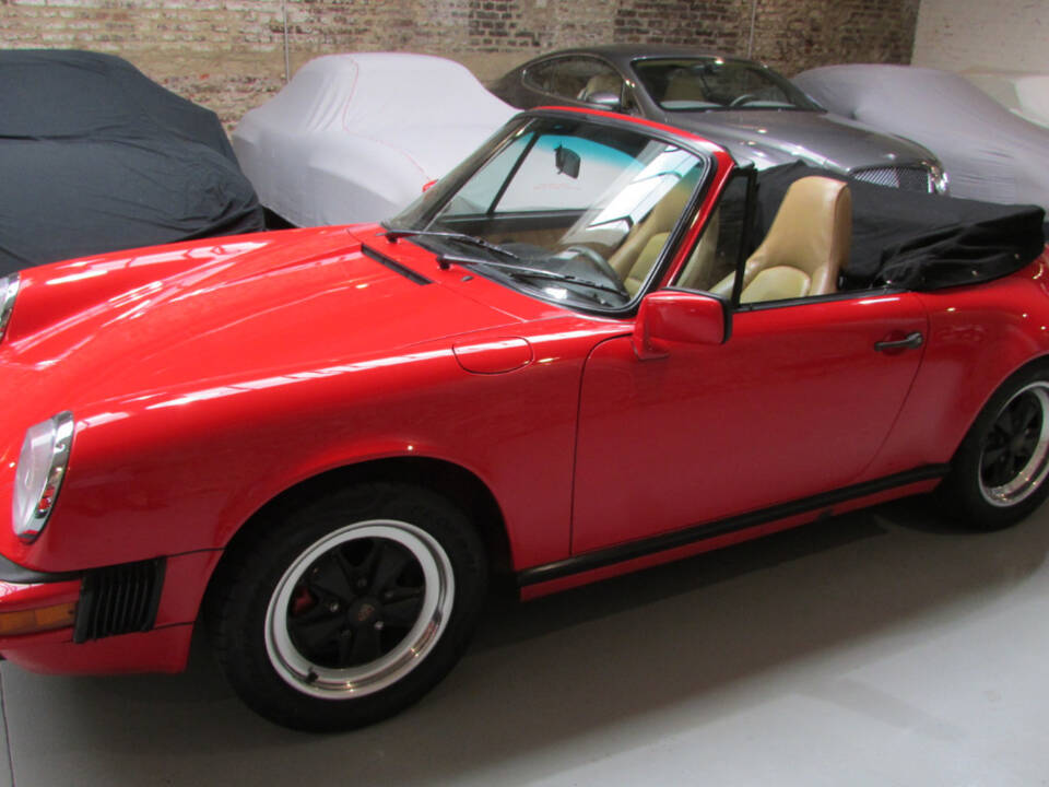 Bild 6/22 von Porsche 911 Carrera 3.2 (1986)