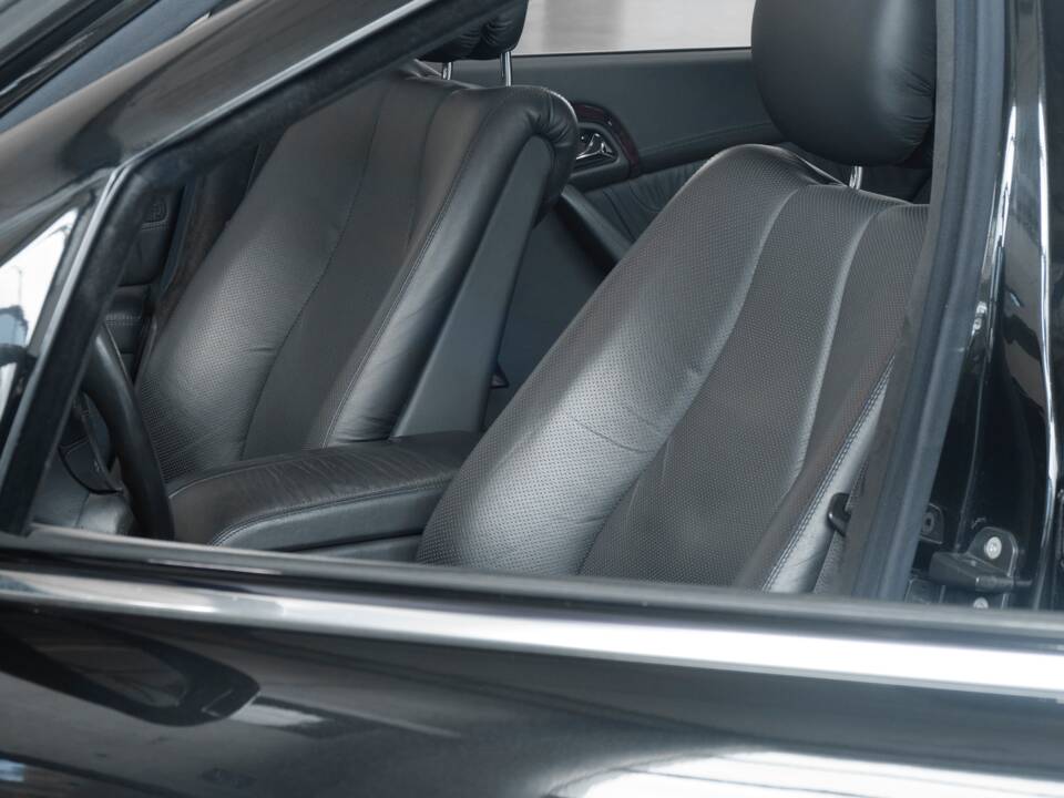 Bild 35/50 von Mercedes-Benz S 600 L (2001)