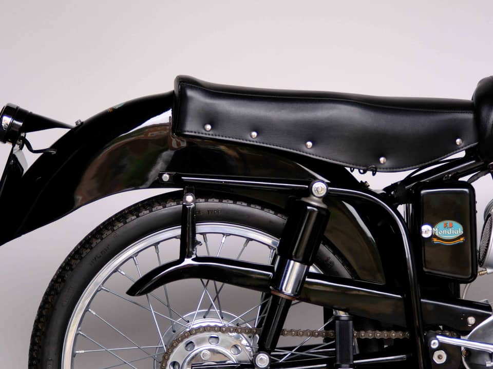 Image 12/68 of Mondial 160 Sport Lusso (1954)