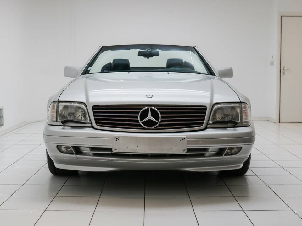 Bild 4/84 von Mercedes-Benz SL 320 (1996)