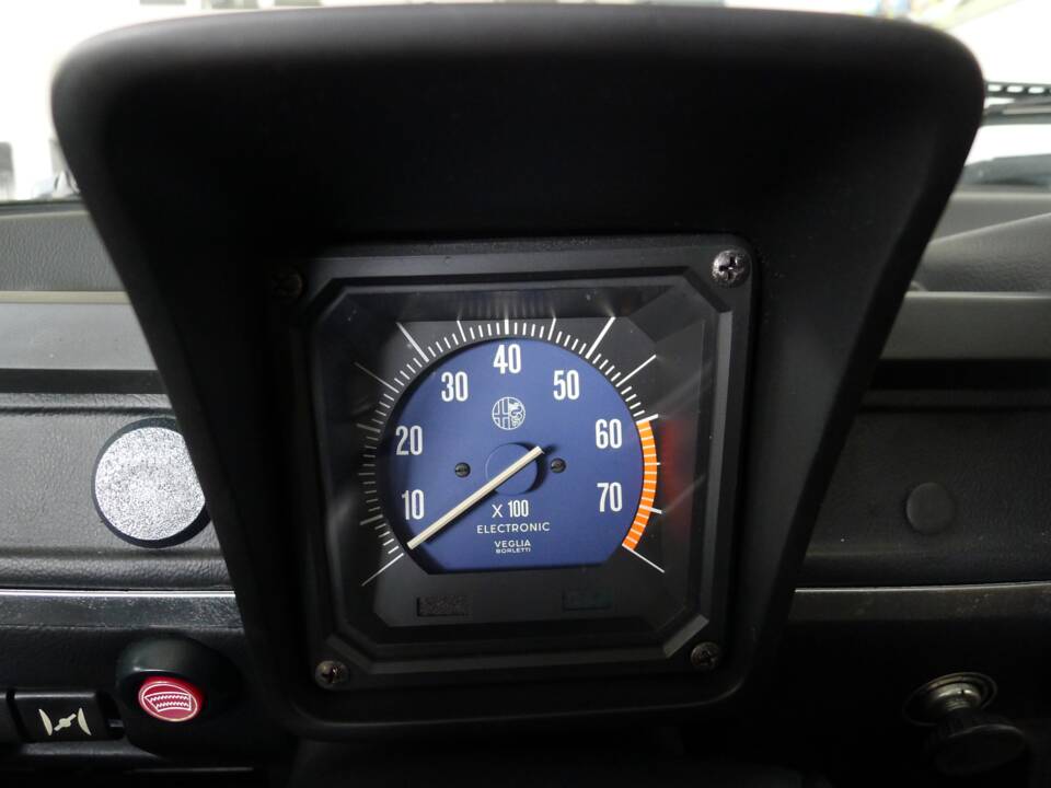 Image 11/29 of Alfa Romeo Alfetta GT 1.6 (1979)