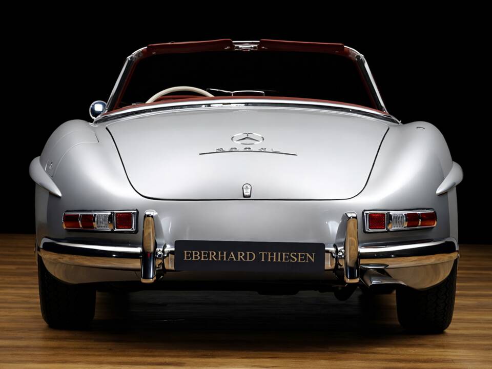Image 10/26 of Mercedes-Benz 300 SL Roadster (1959)