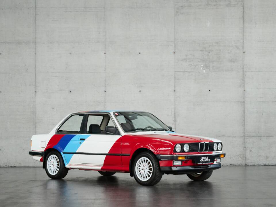 Bild 18/50 von BMW 325i (1986)