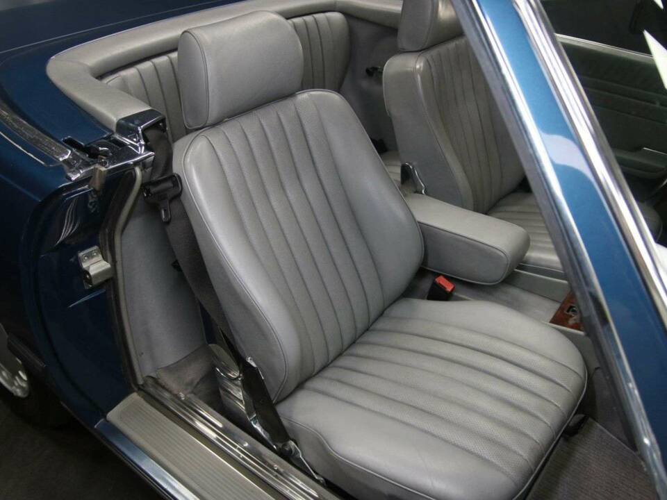 Image 20/30 of Mercedes-Benz 300 SL (1986)