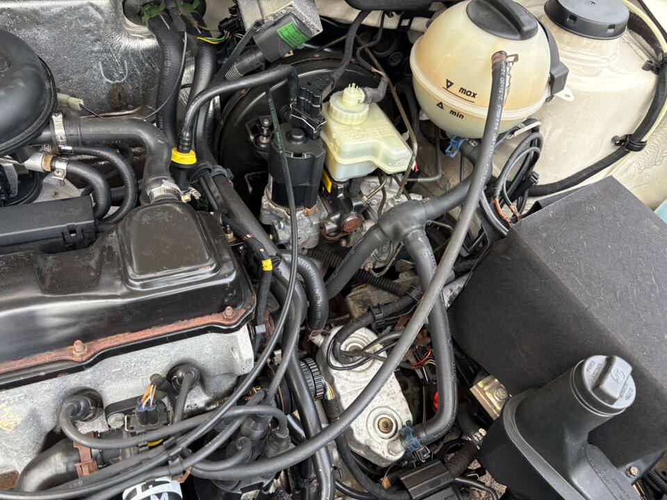 Immagine 6/26 di Volkswagen Golf III 1.8 (1993)
