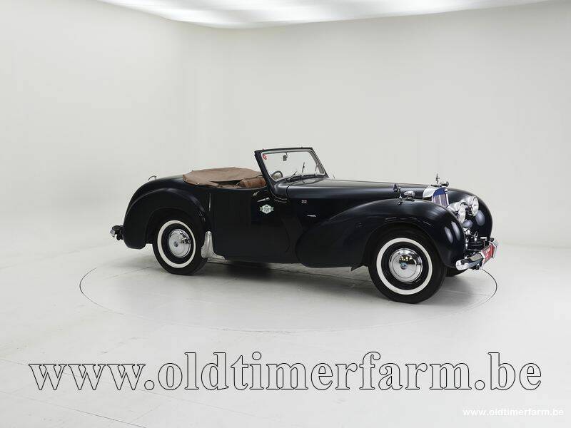 Image 3/15 of Triumph 1800 Roadster (1946)