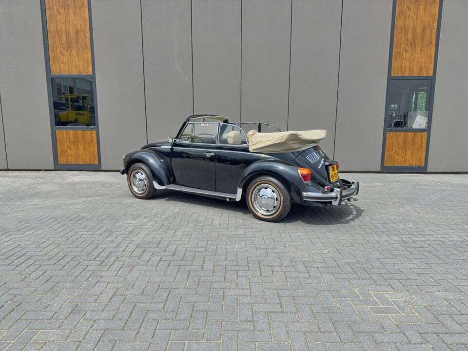 Image 6/17 of Volkswagen Käfer 1303 LS (1978)