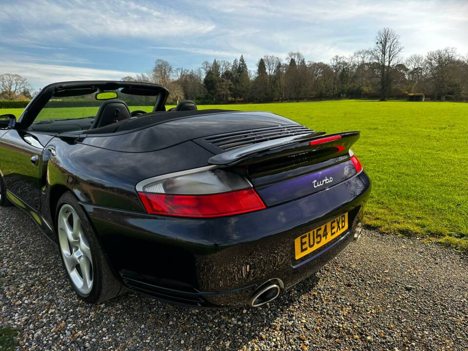 Bild 23/81 von Porsche 911 Turbo (2004)