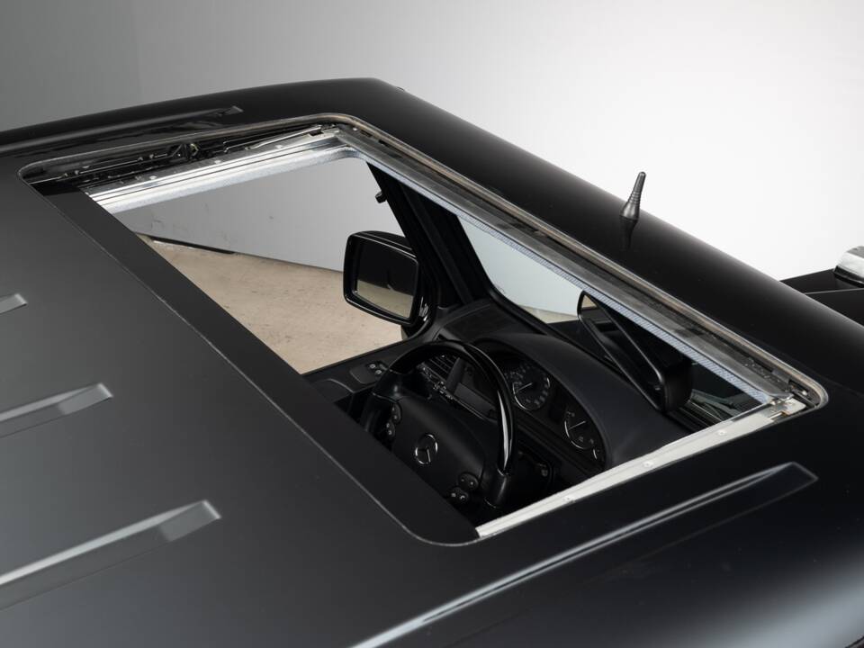 Immagine 18/36 di Mercedes-Benz G 500 (SWB) (2011)