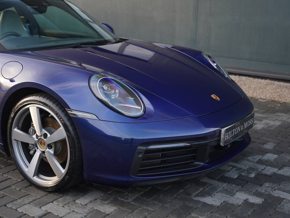 Bild 25/50 von Porsche 911 Carrera 4 GTS (2022)