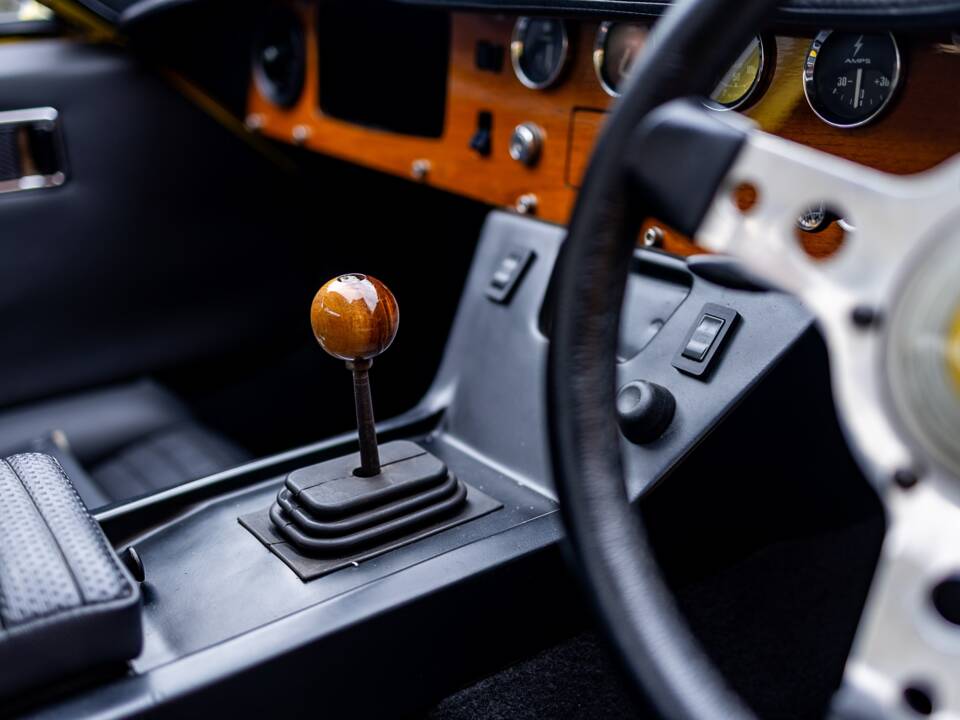 Image 25/34 of Lotus Europa (1971)